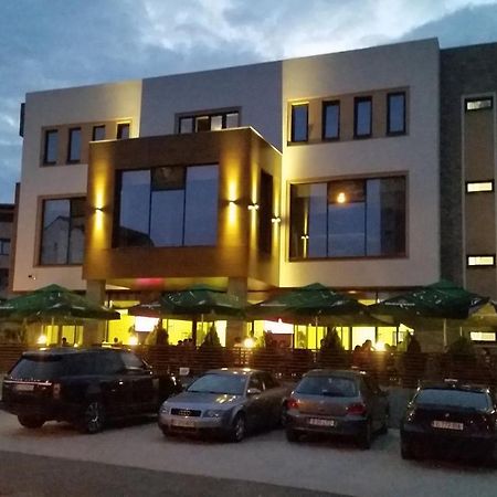 Hotel Excellence Бухарест Экстерьер фото