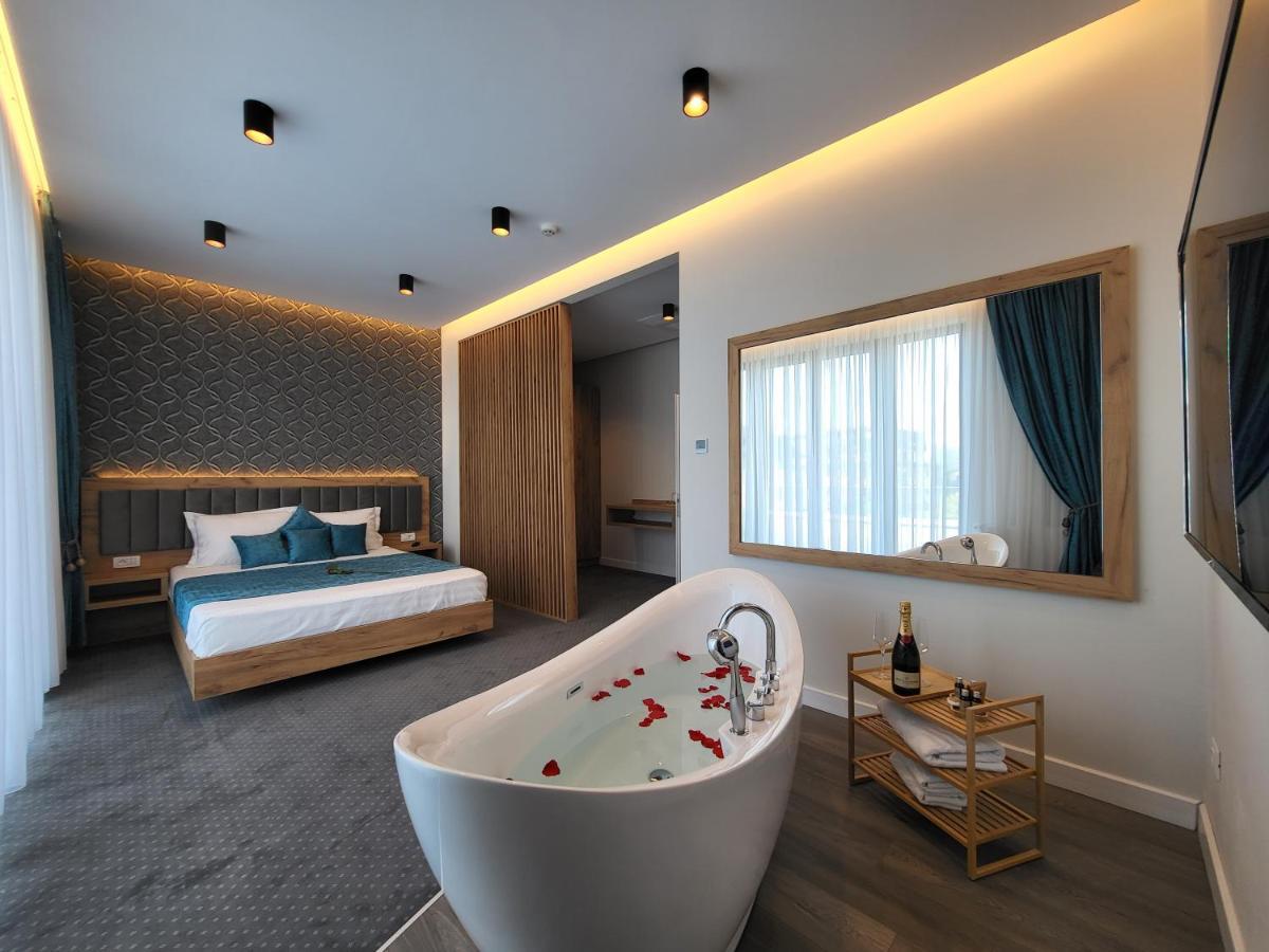 Hotel Excellence Бухарест Экстерьер фото