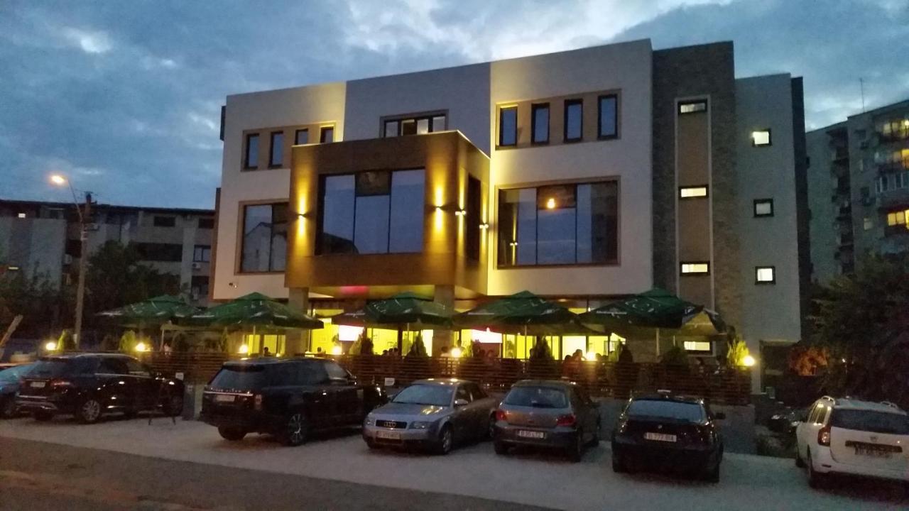 Hotel Excellence Бухарест Экстерьер фото