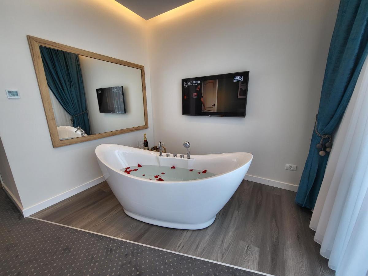 Hotel Excellence Бухарест Экстерьер фото