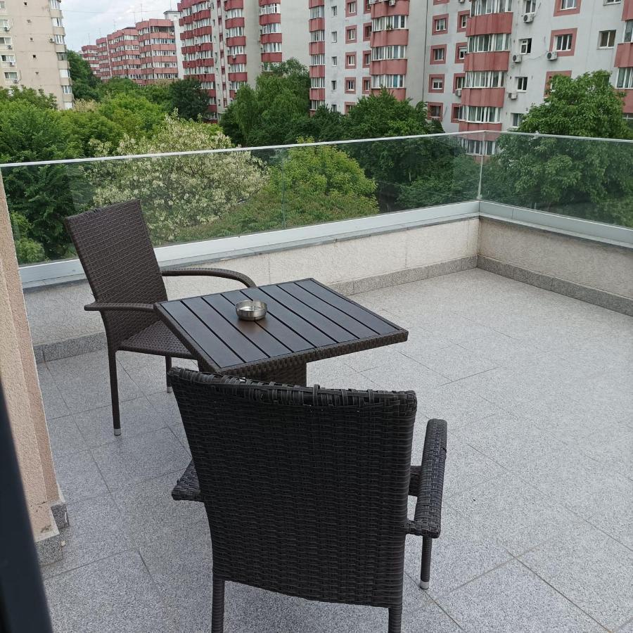Hotel Excellence Бухарест Экстерьер фото