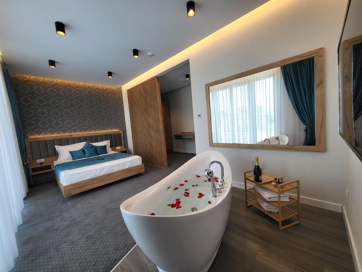 Hotel Excellence Бухарест Экстерьер фото